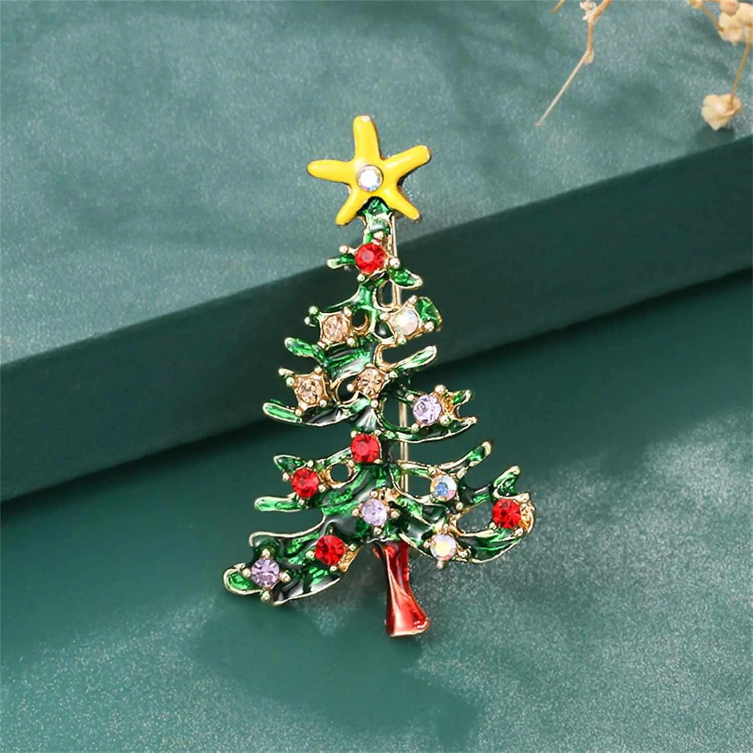 Dreuyet Christmas Brooch Pins for Women Crystal Rhinestone Christmas Brooch Christmas Tree Snowflake Bell Reindeer Brooches Multi-Colored Christmas Enamel Pins Holiday Party Gift