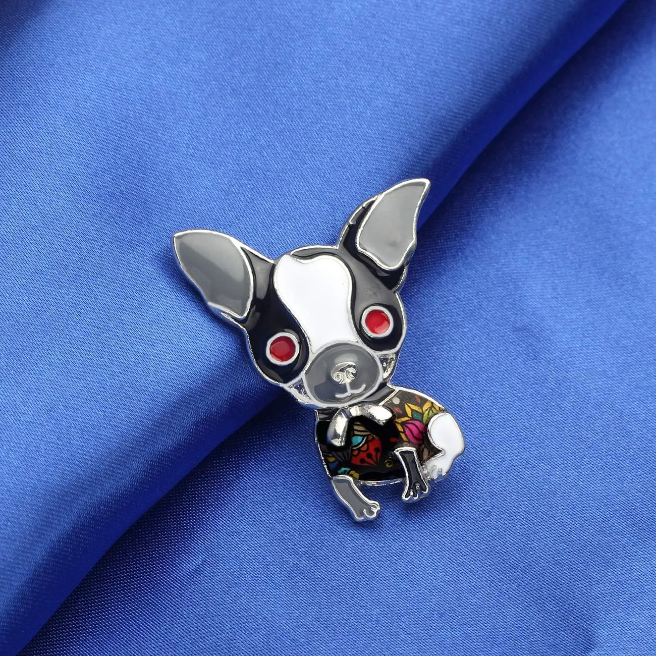 Enamel Zinc Alloy Cute Chihuahua Brooches Pins Puppy Jewelry for Pets Lovers Women Girls Charms Party Gifts Ornament