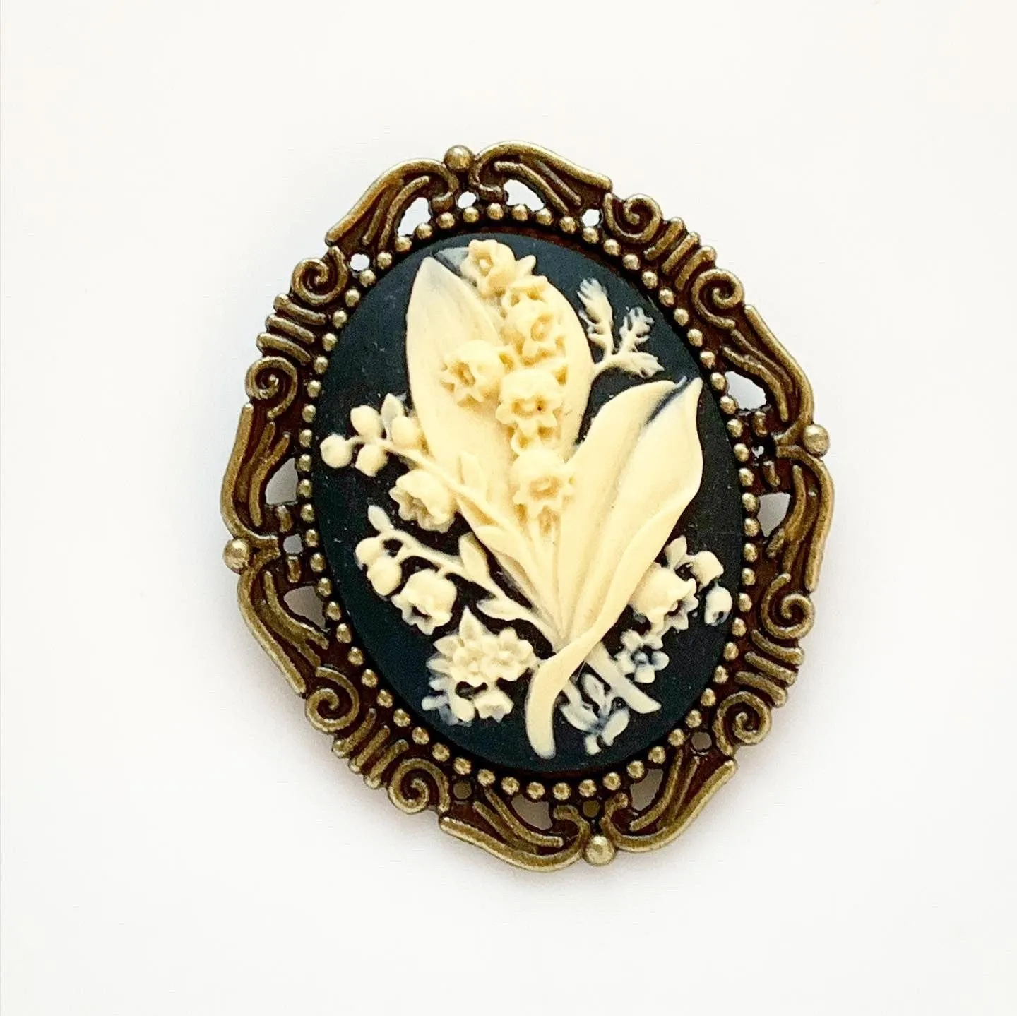 Lily of the Valley Cameo Brooch in Black and Bronze