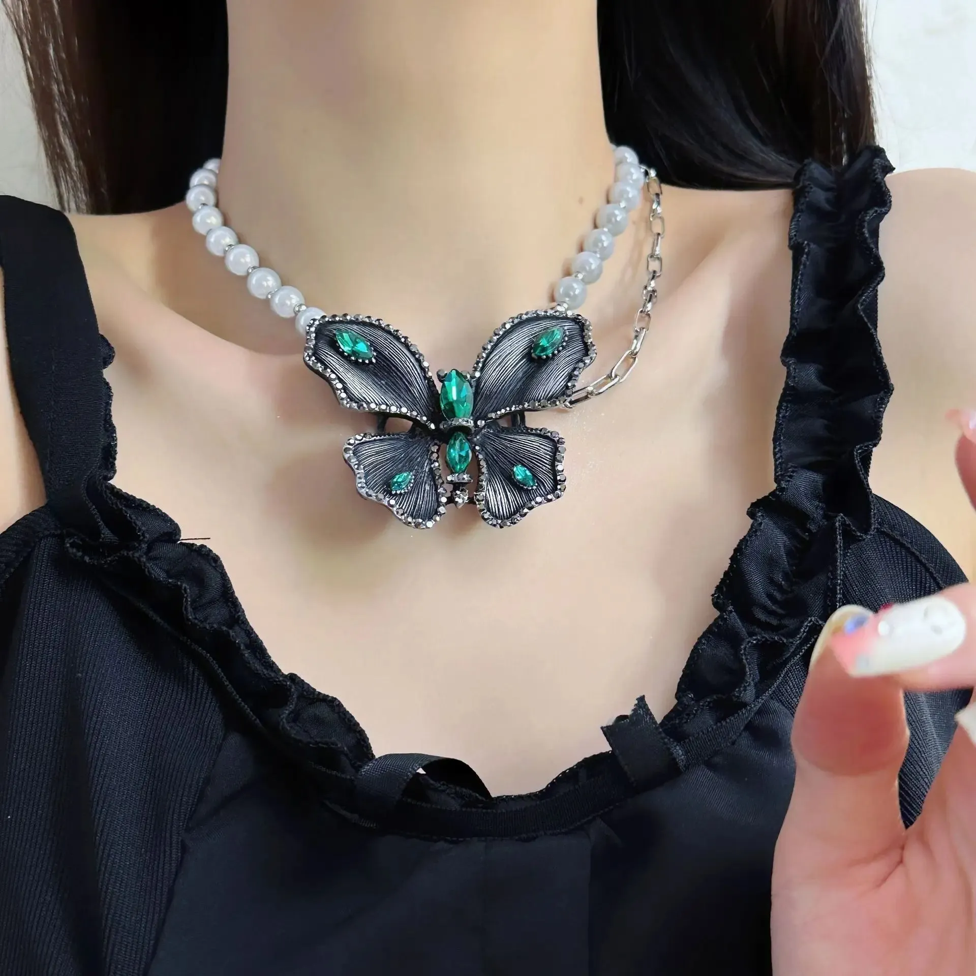 MAYTRENDS  -  Butterfly Necklace for Women Tassels Pearls Korean Fashion Y2k Chokers Jewelry Vintage Punk Style Collares Para Mujer