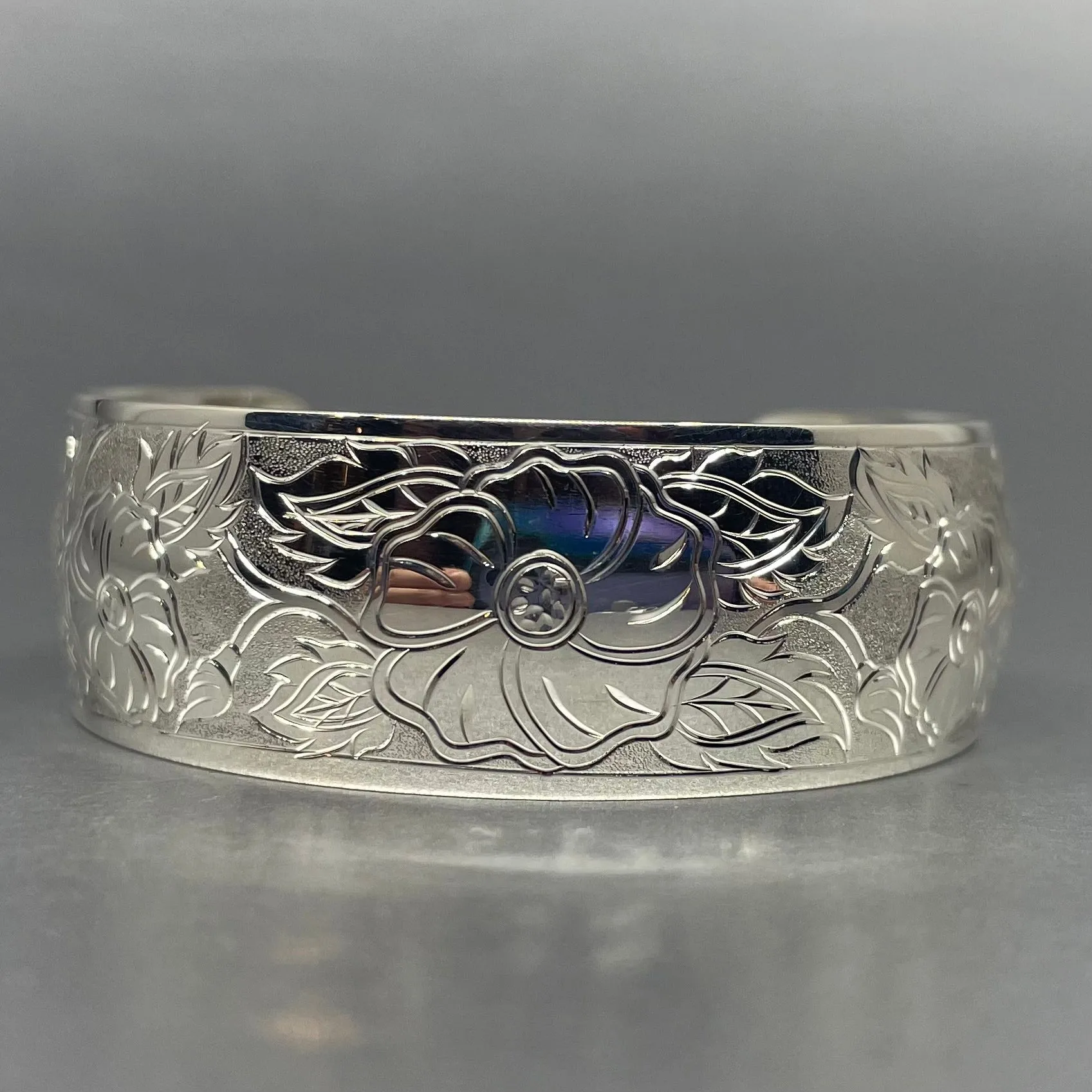 Tammy 3/4” Silver Bracelet