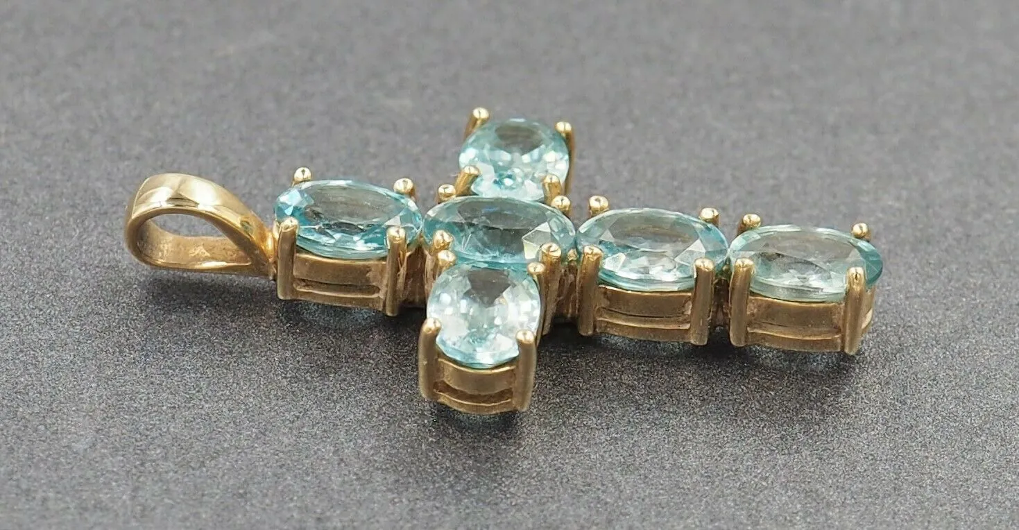 Topaz 9ct Yellow Gold Cross Pendant