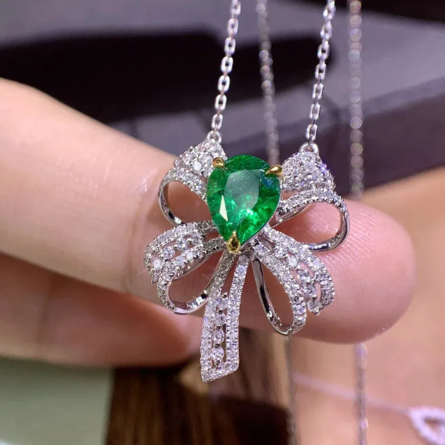 Vintage 2ct Green Moissanite Pendant 925 Silver Necklace