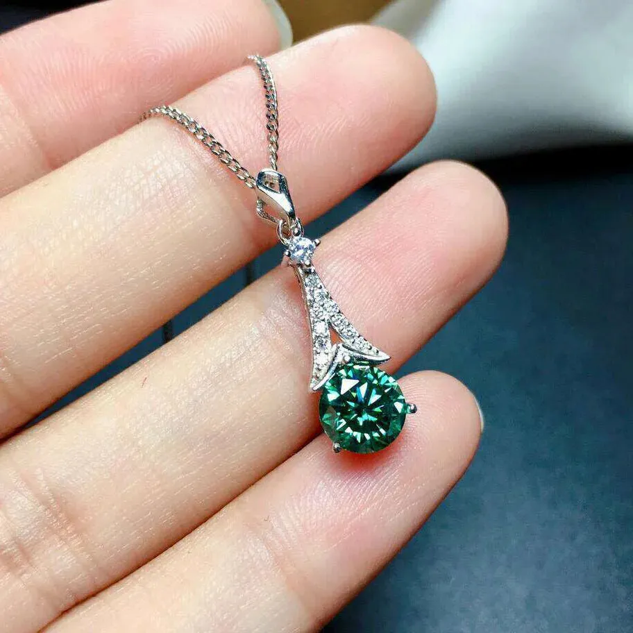 Vintage 2ct Green Moissanite Pendant 925 Silver Necklace
